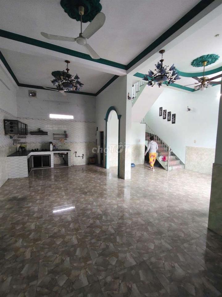 NHÀ MỚI SƠN SỬA RỘNG THOÁNG, 1T2L 4PN 3WC. Ở GIA ĐÌNH + VP CTY