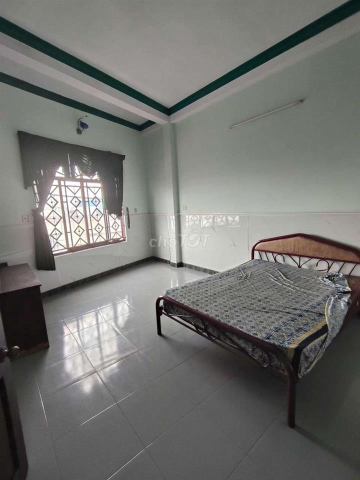 NHÀ MỚI SƠN SỬA RỘNG THOÁNG, 1T2L 4PN 3WC. Ở GIA ĐÌNH + VP CTY