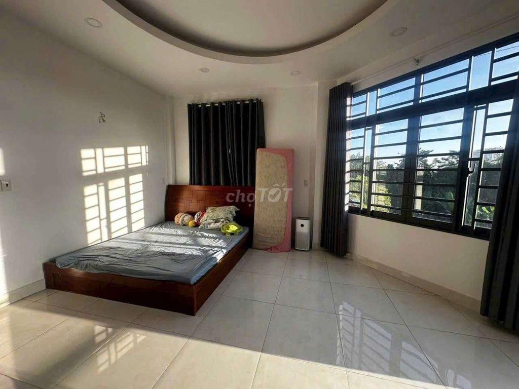 NHÀ SIÊU ĐẸP MẶT TIỀN LINH ĐÔNG, SÂN CỰC RỘNG, 6PN 6WC, KD ĐA NGÀNH 