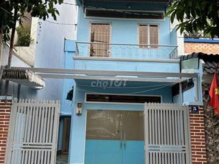 NHÀ NGAY PHẠM VĂN ĐỒNG, 5X20 RỘNG RÃI, SÂN RỘNG, SẴN 3PN
