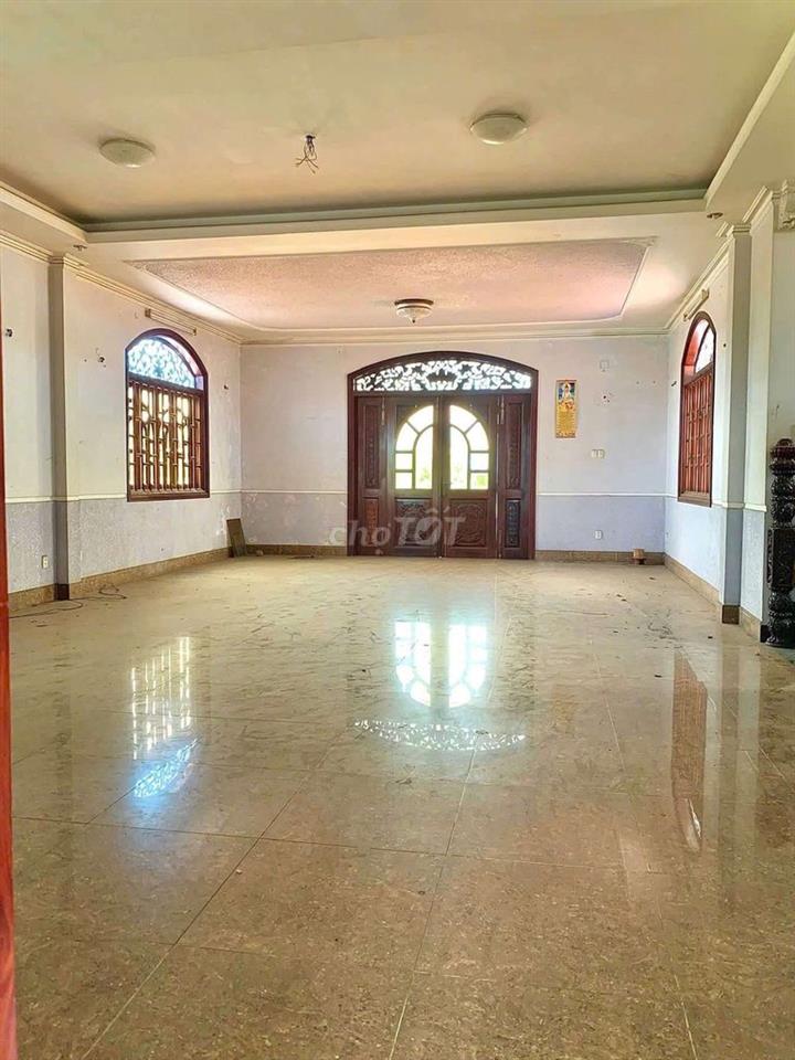SIÊU BIỆT THỰ CỔ ĐIỂN KHUÔN VIÊN 1000M2, 10PN 10WC, XƯỞNG+SÂN CỰC RỘNG