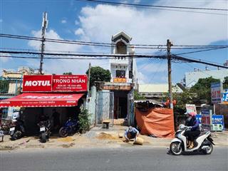 CHO THUÊ NHÀ MT 300m2 665A NGUYỄN THỊ ĐỊNH 4 phòng ngủ, 3 phòng trọ