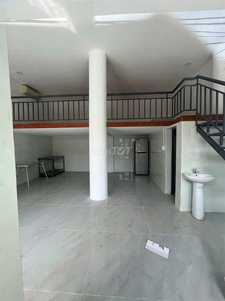 Mặt bằng 1 trệt 1 gác gần Chợ Đo Đạc, p. An Khánh, Q2. Giá chỉ 13tr/th