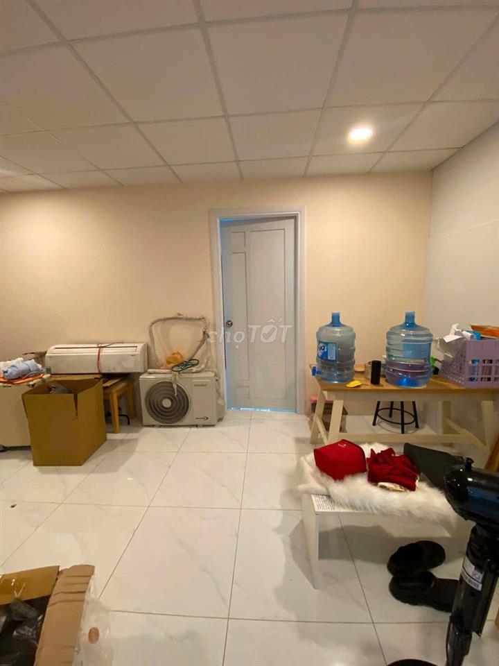 Đường Thái Ly, Thảo Điền, Q2 (65m²) vị trí đẹp sầm uất. Giá 27tr/th