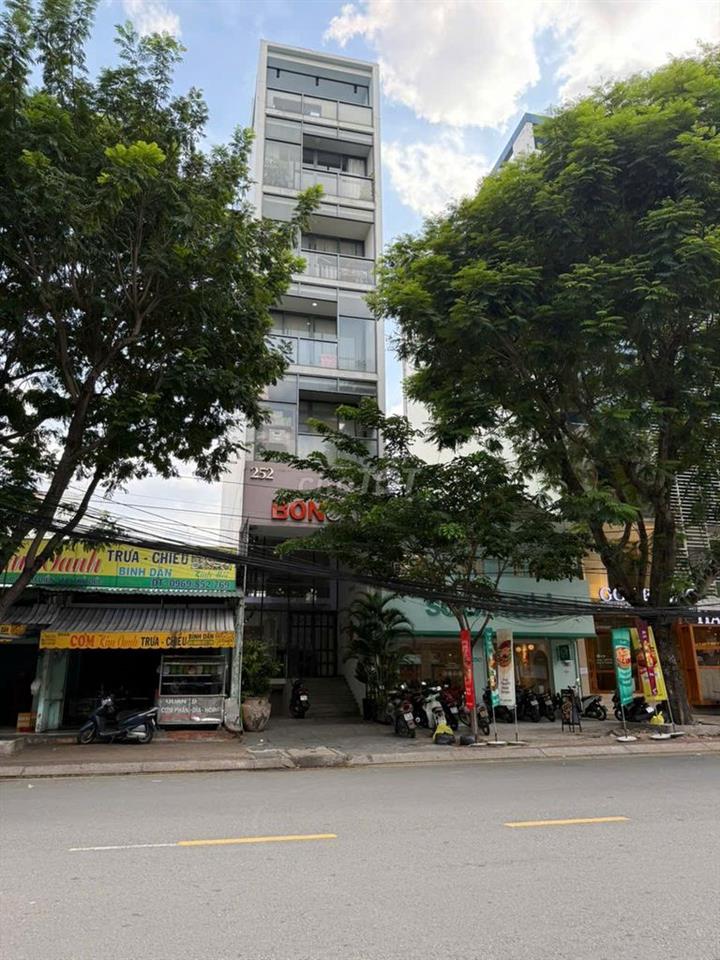 Nguyễn Văn Hưởng, 4 Tầng (4,7x28m). KD văn phòng, Clinic. Giá 127tr/th