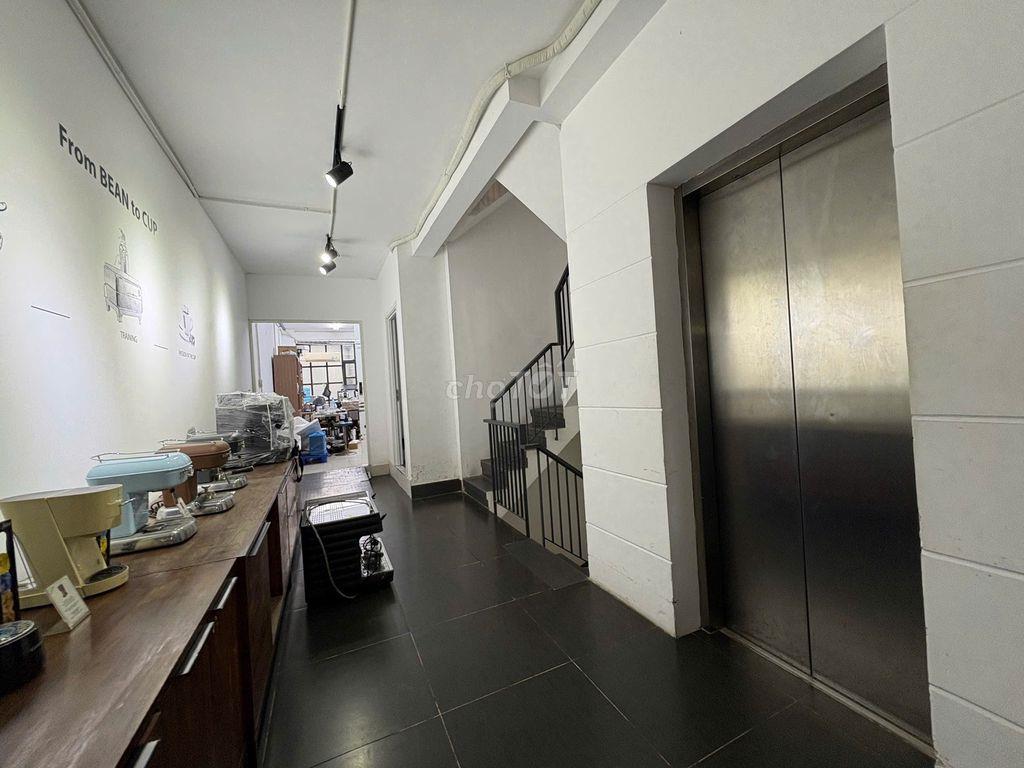 Nguyễn Văn Hưởng, 4 Tầng (4,7x28m). KD văn phòng, Clinic. Giá 127tr/th