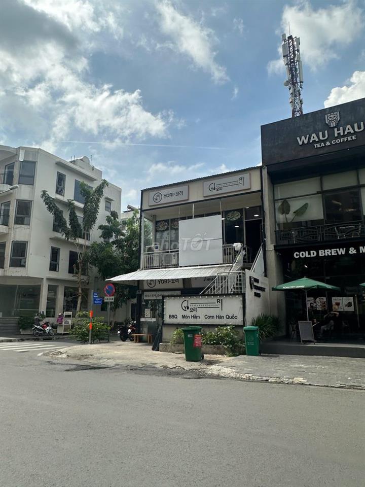 Căn góc! MBKD cạnh The Sun Avenue hơn 200m2- trệt, 1 lầu. Giá 50tr/th