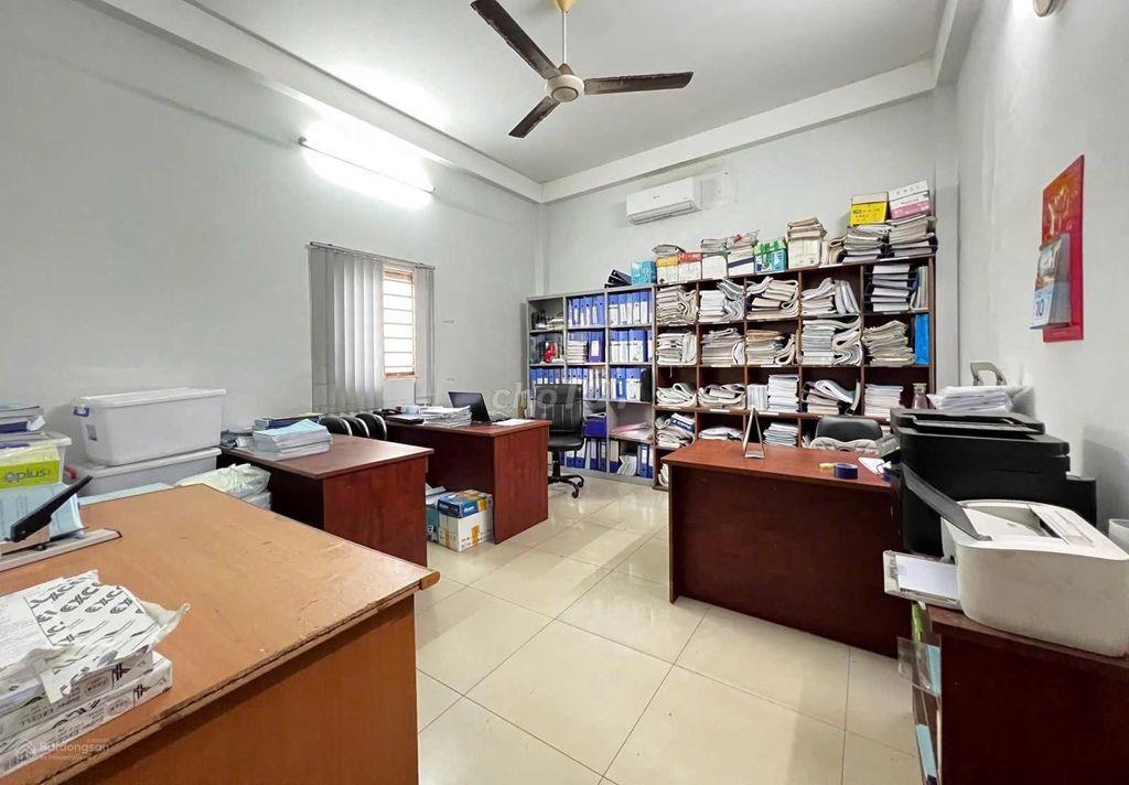 Nguyên căn Nguyễn Bá Huân, Thảo Điền, Q2-4 tầng. KD tự do. Giá 55tr/th