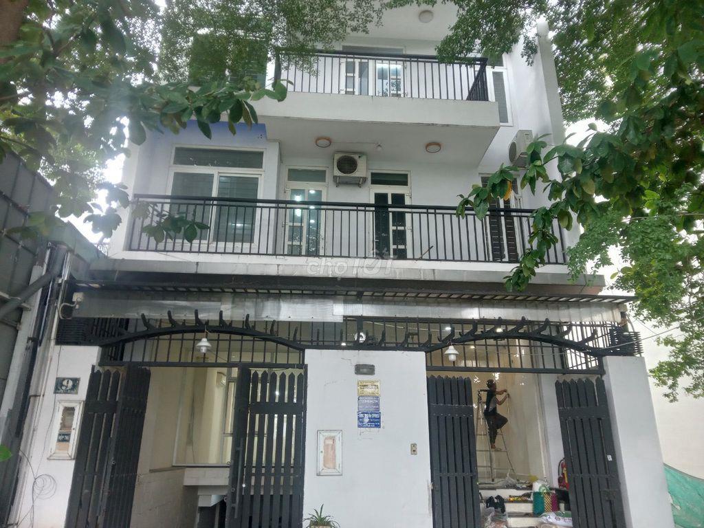 Nguyên căn MT đường lớn An Phú, Q2. Sẵn hầm+thang máy, 8 phòng 75tr/th