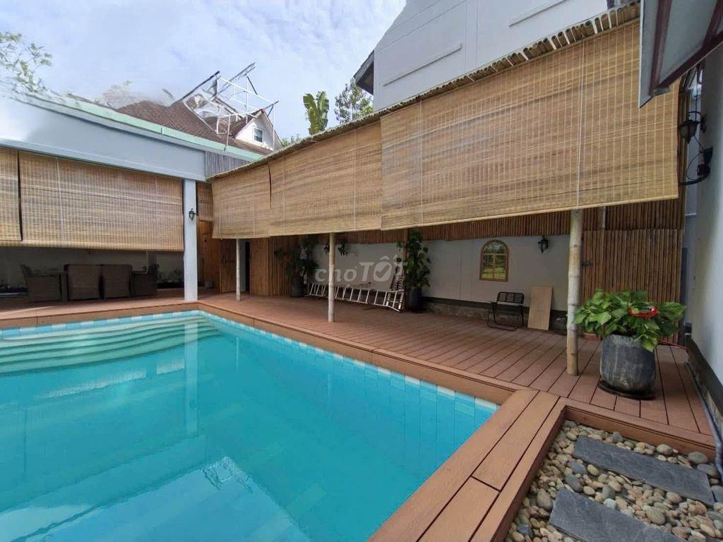 Biệt thự Thảo Điền, Q2 - 1 trệt 1 lầu, hồ bơi (12x40m). Giá 110tr/th