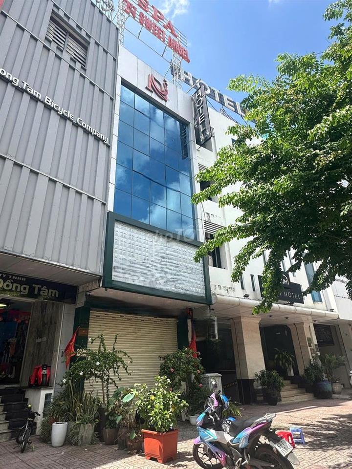 Nguyên căn 2MT trước sau đường Trần Não, Quận 2 - 5 tầng. Giá 65tr/th