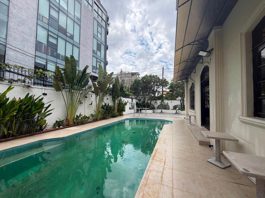 Villa 1trệt 1lầu hồ bơi, Trần Văn Sắc, Thảo Điền (600m2). Giá 180tr/th