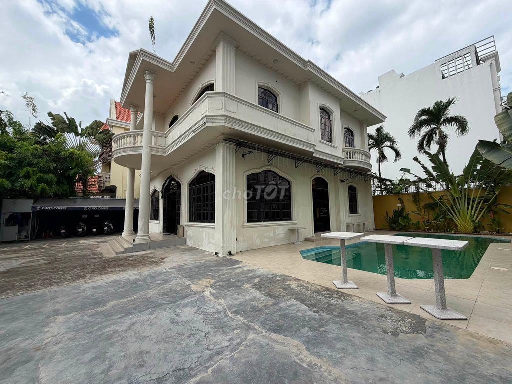 Villa 1trệt 1lầu hồ bơi, Trần Văn Sắc, Thảo Điền (600m2). Giá 180tr/th
