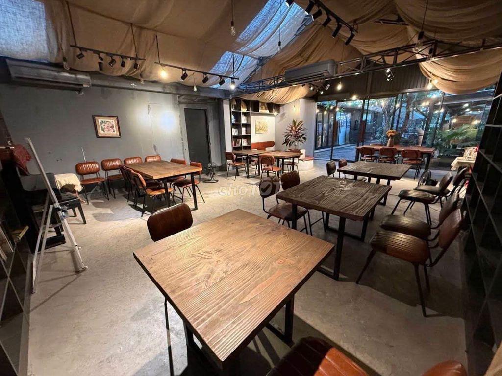 Mặt bằng 200m2 quán coffee sau The Vista An Phú. Giá thuê 30tr/th