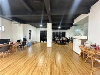 (100m2) mặt tiền Bát Nàn, Thạnh Mỹ Lợi, Q2 - Trống sẵn - Giá 22tr/th