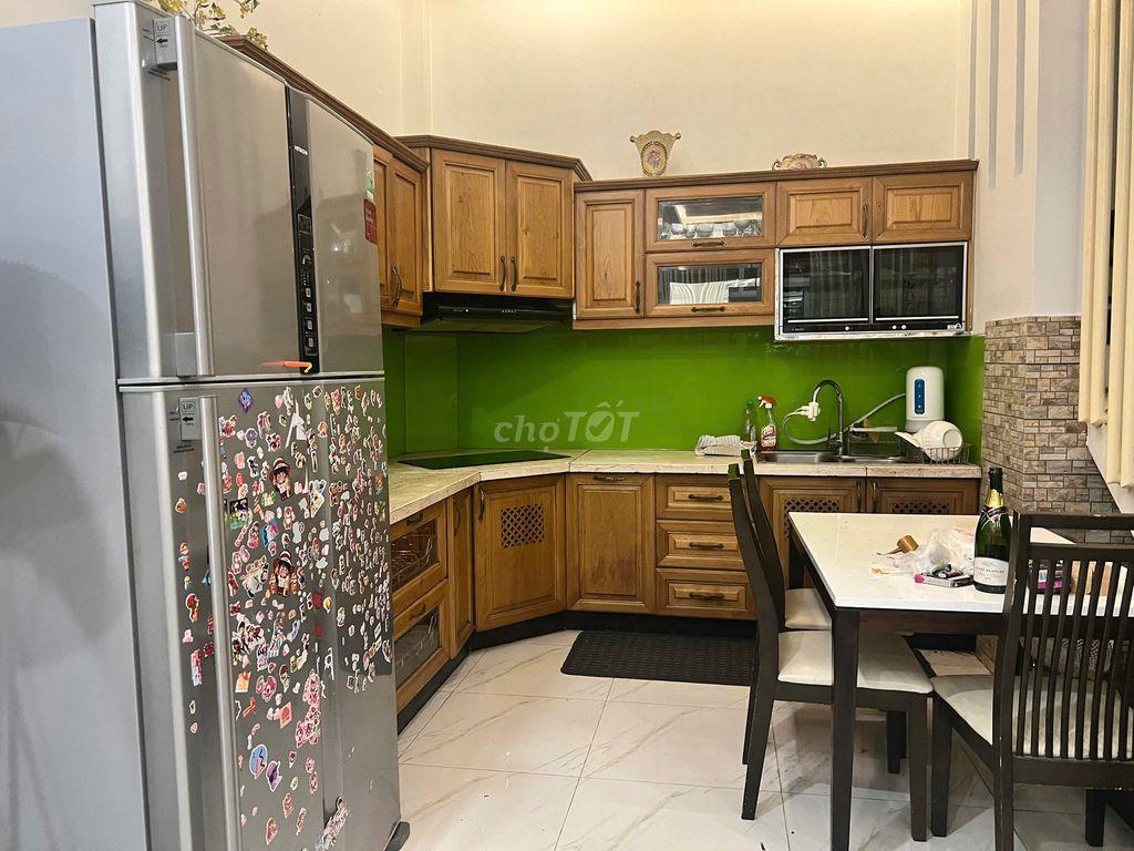 Nguyên căn 5x11m - Thảo Điền, Q2 (1 trệt 3 lầu). Giá 37tr/th