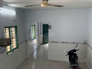 cho thuê nhà trệt lầu 7 triệu