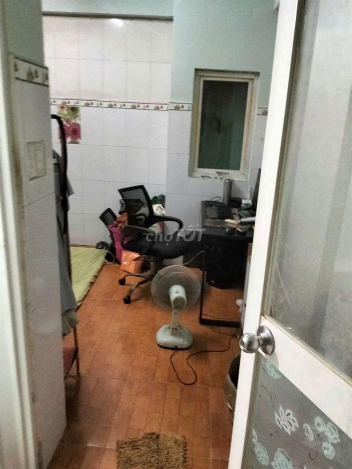 nhà trệt lầu 7,5 triệu