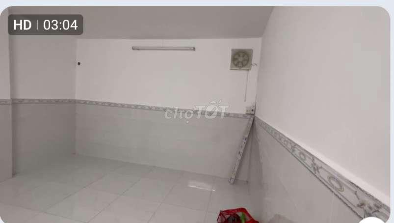 nhà trệt lầu