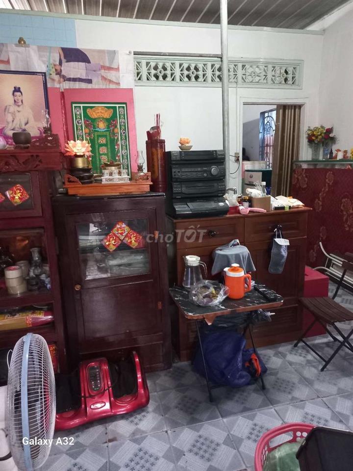 CHO THUÊ NHÀ CẤP 4 GÓC 2 MẶT HẺM