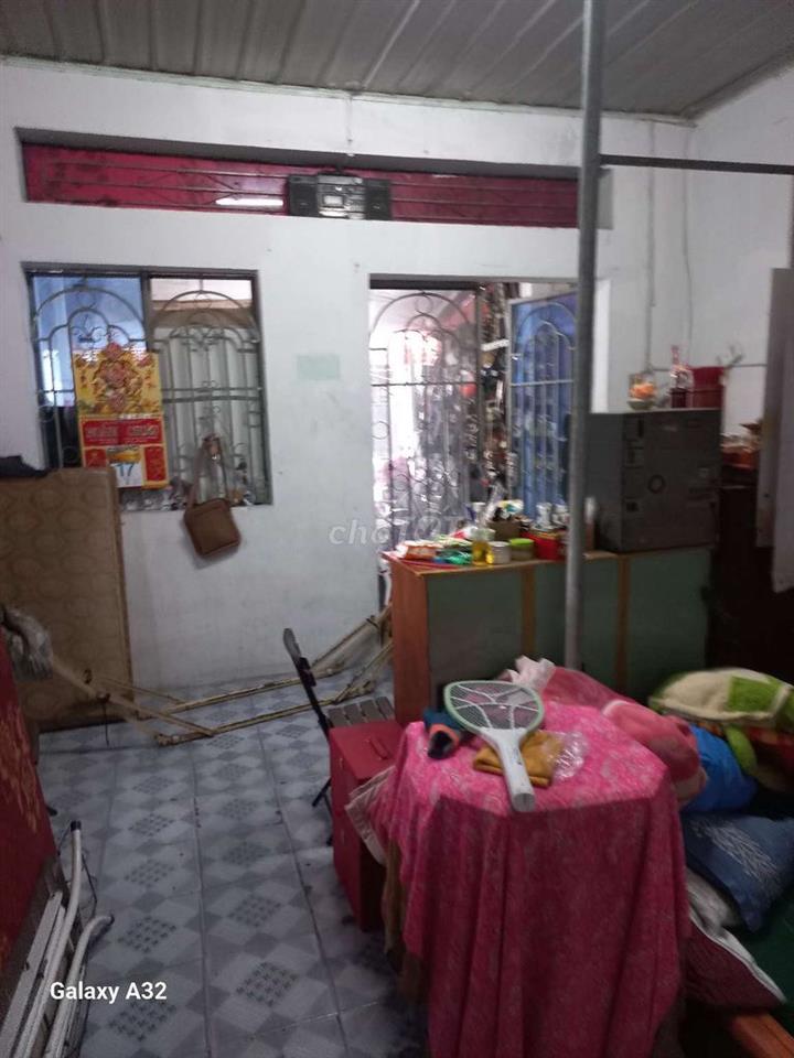 CHO THUÊ NHÀ CẤP 4 GÓC 2 MẶT HẺM