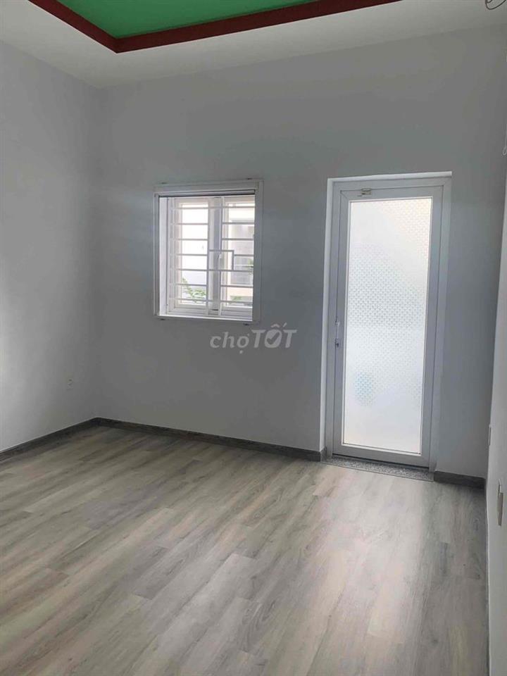Nhà 1T2L 72m2 Mặt tiền hẻm thông gần chợ Hiệp Phú gần Lê Văn Việt Q.9