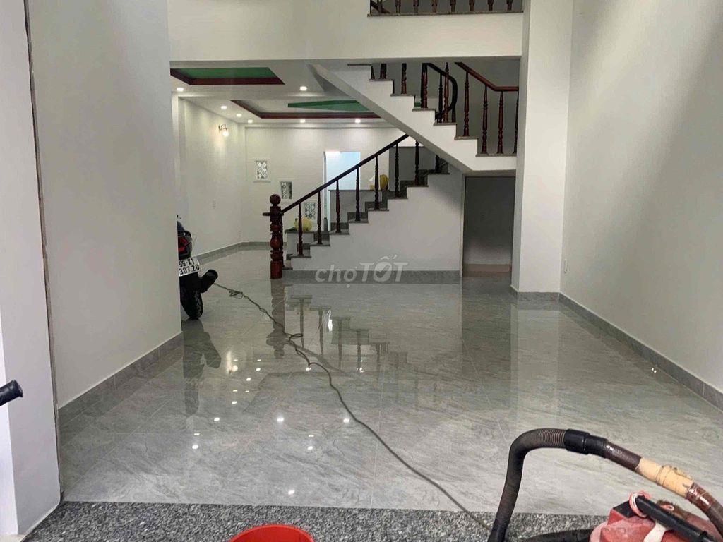 Nhà 1T2L 72m2 Mặt tiền hẻm thông gần chợ Hiệp Phú gần Lê Văn Việt Q.9