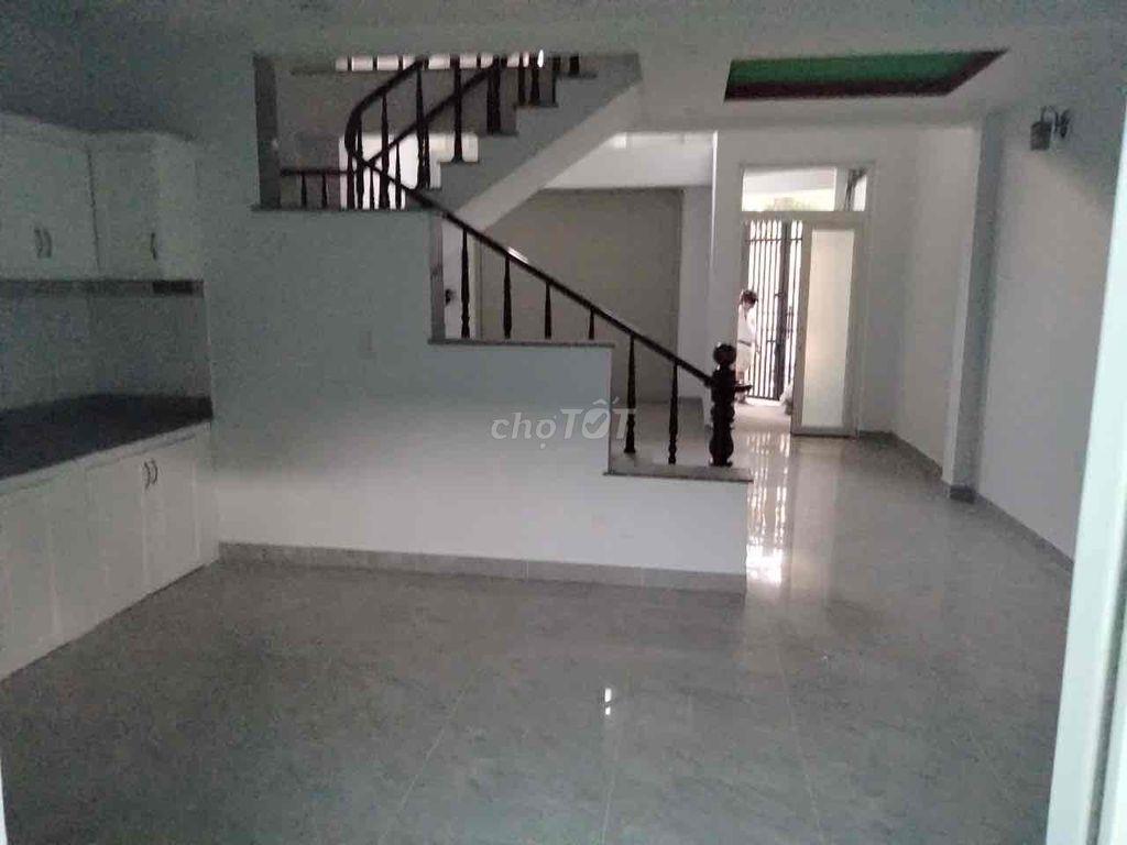 Nhà 1T2L 72m2 Mặt tiền hẻm thông gần chợ Hiệp Phú gần Lê Văn Việt Q.9