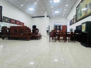 Nhà 200m2 (8x25m) 1 sẹc Man Thiện thích hợp làm vp, kd online