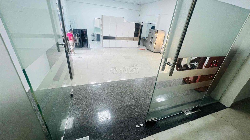 Nhà 200m2 (8x25m) 1 sẹc Man Thiện thích hợp làm vp, kd online