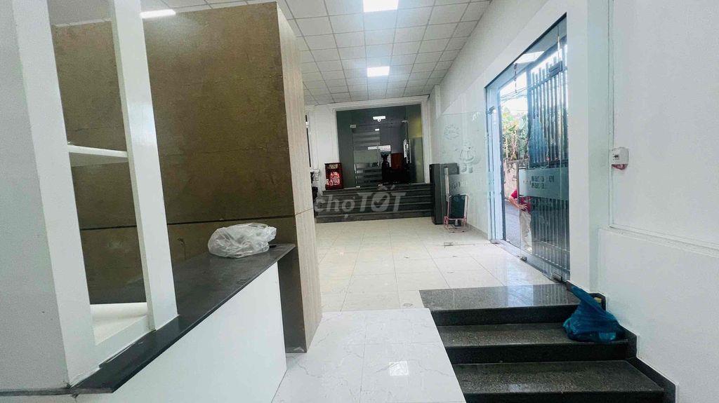 Nhà 200m2 (8x25m) 1 sẹc Man Thiện thích hợp làm vp, kd online