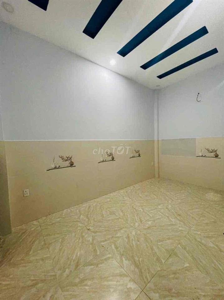 Nhà 1 trệt 2 lầu 70m2 mới xây gồm 4PN gần Đông Tăng Long Q.9