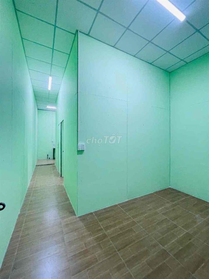 Nhà cấp 4 gồm 2PN tại hẻm 218 Võ Văn Hát Q.9 gần khu Công Nghệ Cao