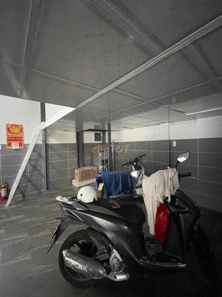 Cho thuê phòng sẵn máy lạnh tại đường 160 Lã Xuân Oai Q.9