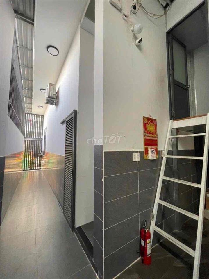 Cho thuê phòng sẵn máy lạnh tại đường 160 Lã Xuân Oai Q.9
