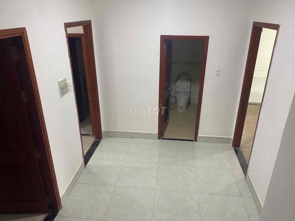 Biệt Thự 6PN diện tích 11x16m đường Thuỷ Lợi giáp Quận 2