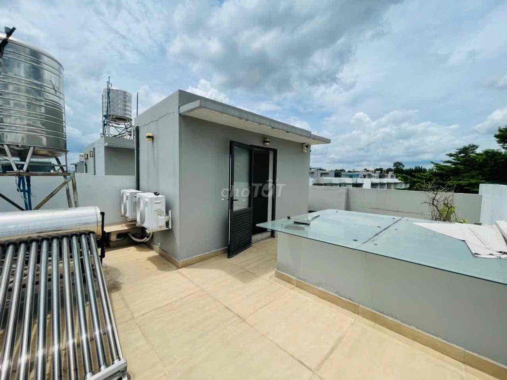 Nhà Phố 1T2L 96m2  gồm 4PN 5WC sẵn nội thất khu Compound Golf Park