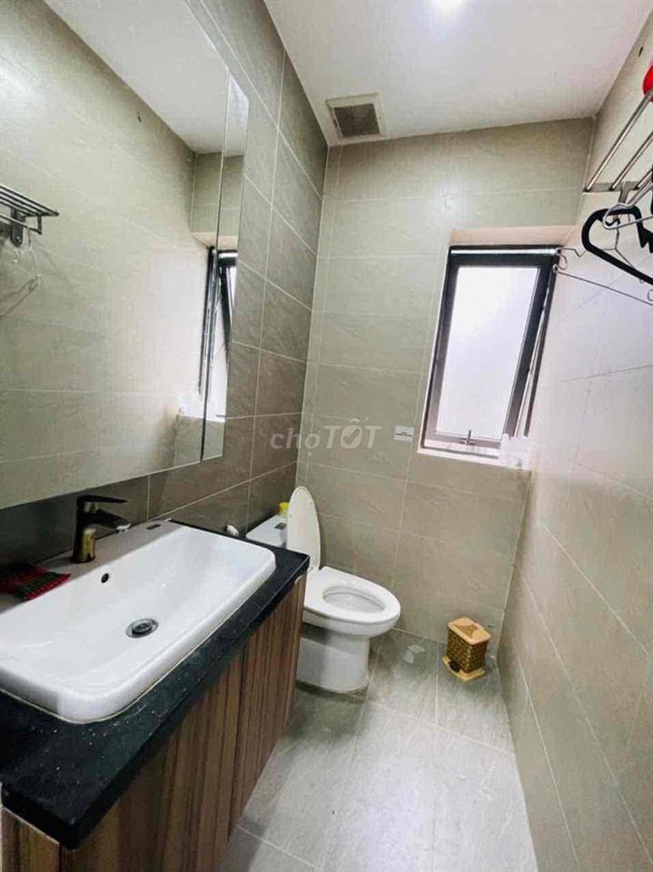 Nhà Phố 1T2L 96m2  gồm 4PN 5WC sẵn nội thất khu Compound Golf Park
