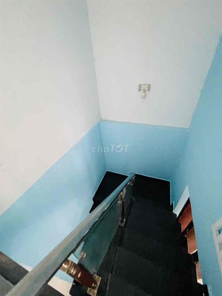 Nhà 1 trệt 1 lầu 52m2 khu Sầm Uất kinh doanh nhiều ngành nghề và ở