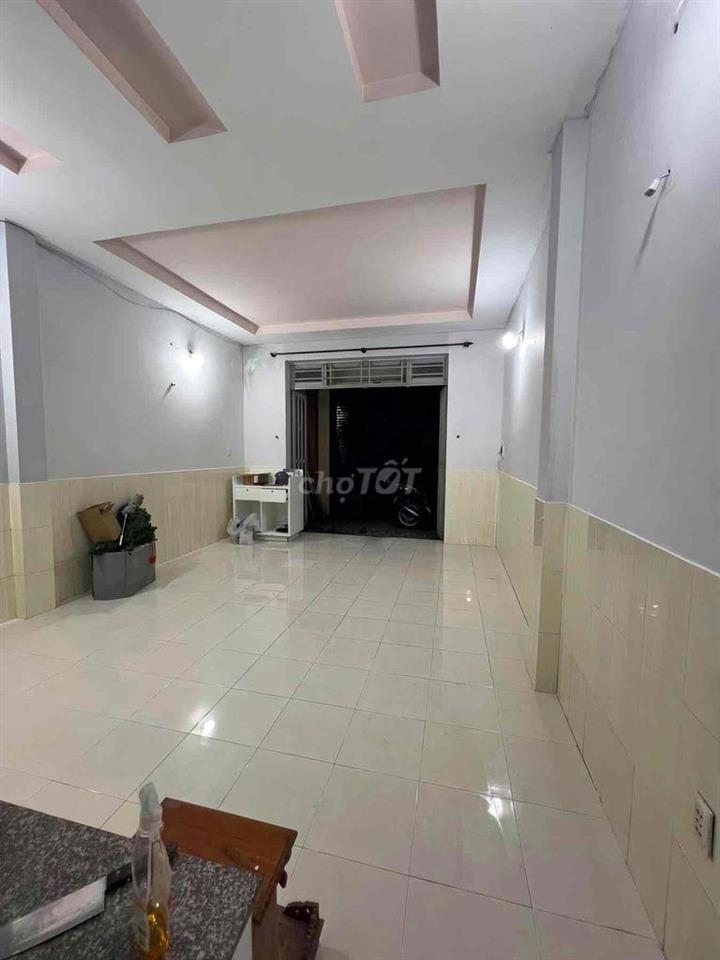 Nhà 1 trệt 1 lầu 3PN 90m2 hẻm tại đường 9 Linh Tây kế Phạm Văn Đồng