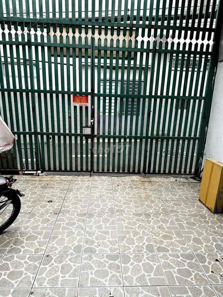 Nhà 1 trệt 1 lầu 4PN 90m2 mặt tiền đường số 2 gần Lê Văn Việt Q.9