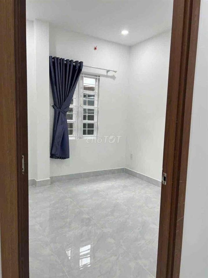 Nhà 1 trệt 1 lầu 3PN mới tinh tại đường số 3 Trường Thọ Thủ Đức