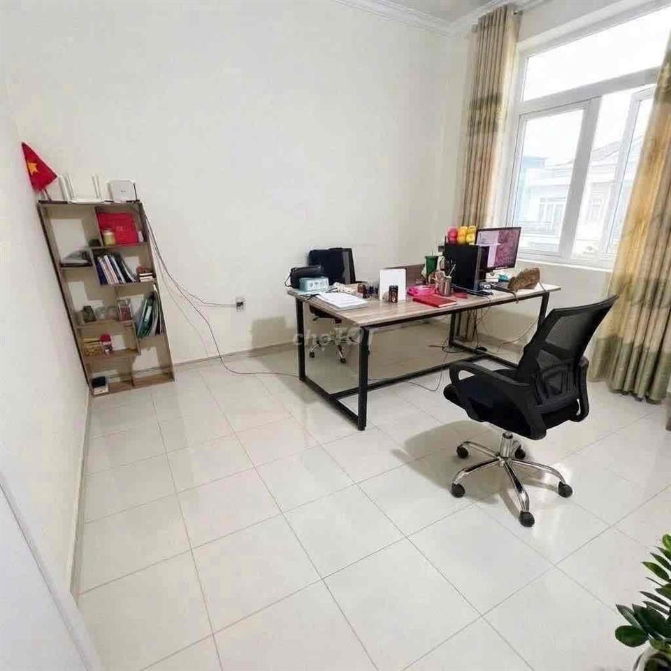 Nhà 1 trệt 1 lầu 3PN 2WC hẻm tại đường số 9 Gần Phạm Văn Đồng