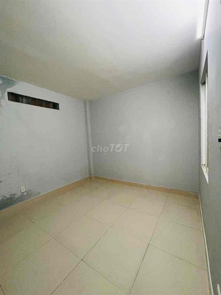 Nhà 1 trệt 1 lững 2PN diện tích 5x16m tại đường 9 gần Kha Vạn Cân