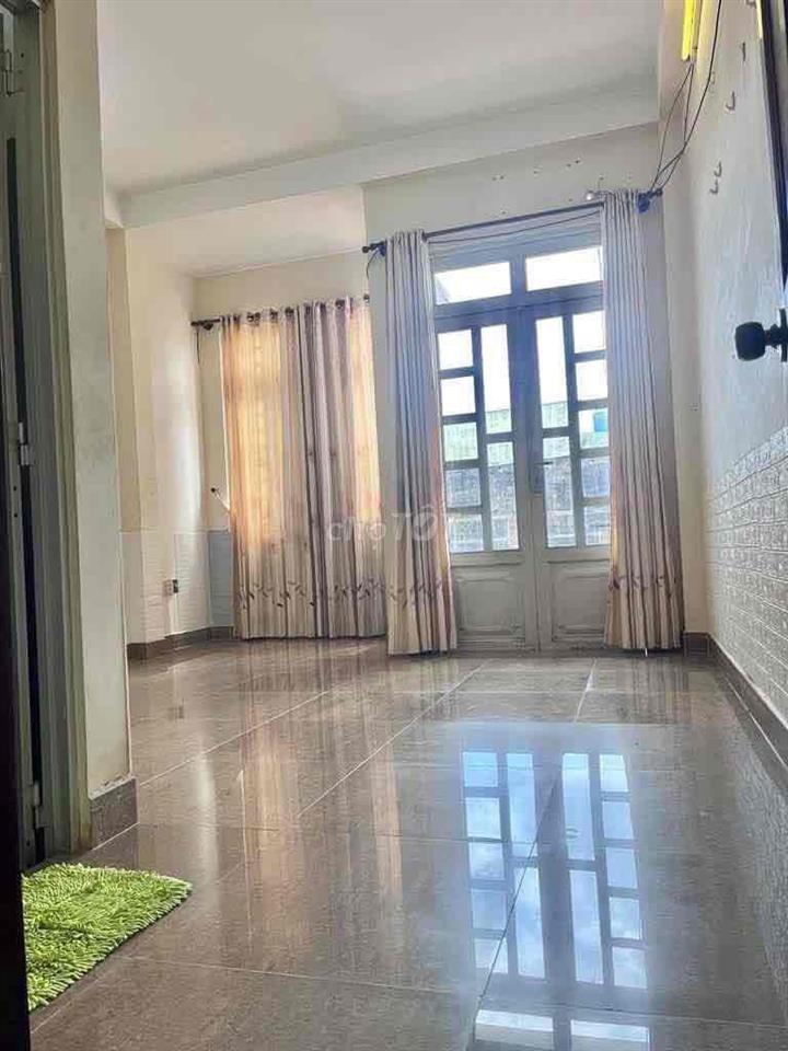 Nhà 1 trệt 2 lầu 4PN 5WC hẻm xe hơi gần chợ Hiệp Bình Thủ Đức