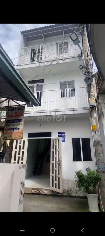 Cho thuê nhà nguyên căn cách Vincom thủ đức Võ Văn Ngân 600m