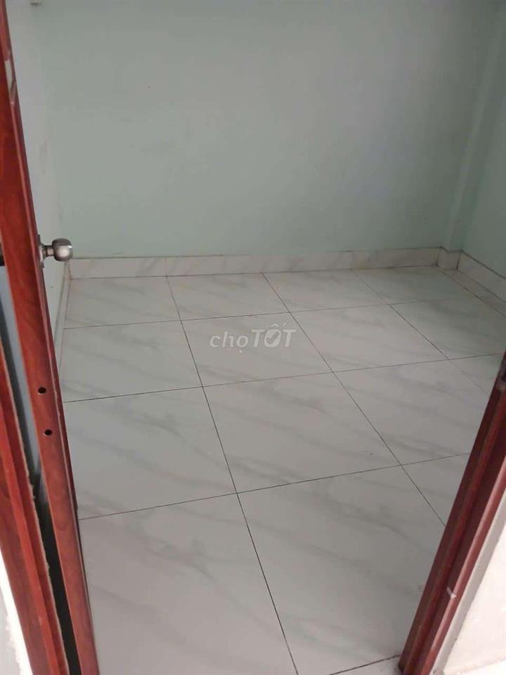 Cho thuê nhà nguyên căn cách Vincom thủ đức Võ Văn Ngân 600m