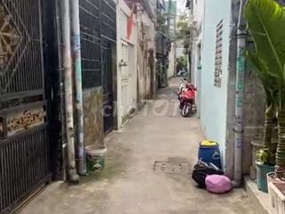 Cho thuê nhà nguyên căn cách Vincom thủ đức Võ Văn Ngân 600m