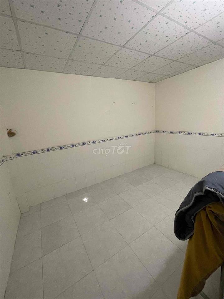 🏠 CHO THUÊ NHÀ NGUYÊN CĂN SÂN RỘNG– TRƯỜNG LƯU, P. LONG T