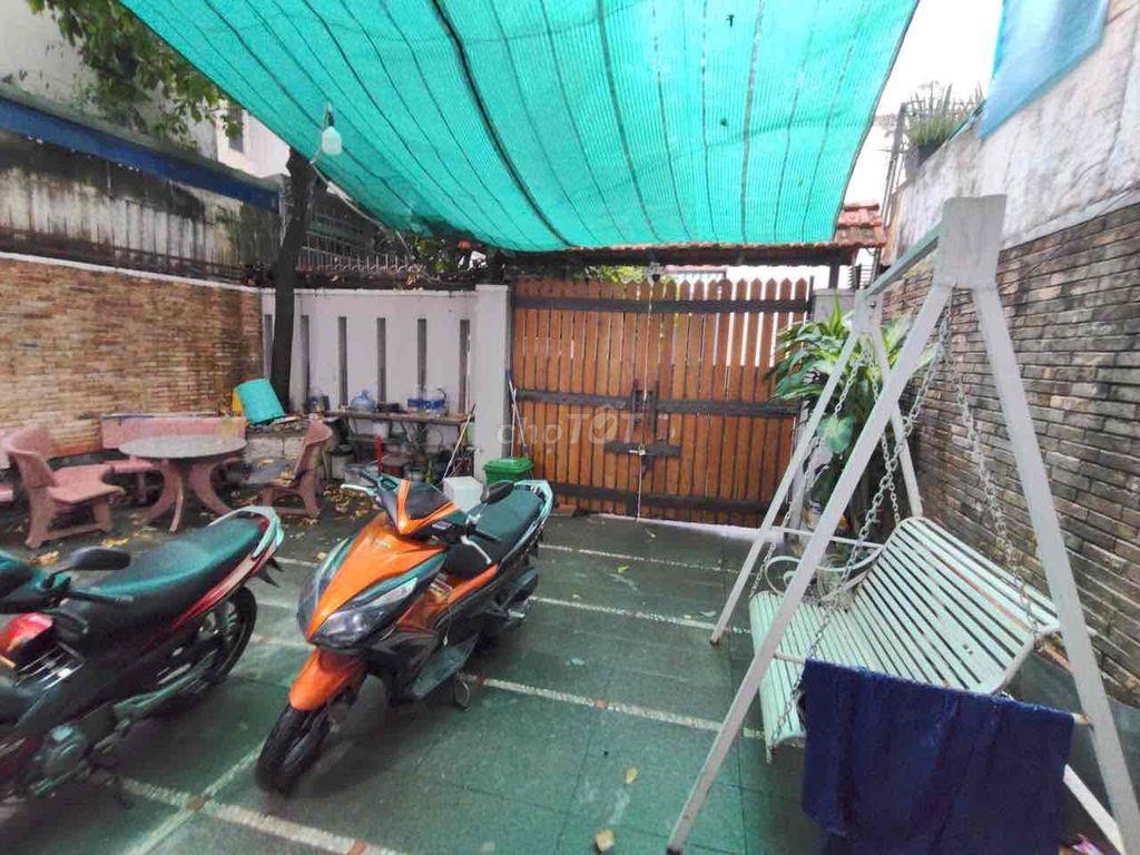 CHO THUÊ BIỆT THỰ 8x18 NGAY TRUNG TÂM HOÀNG DIỆU 2, THỦ ĐỨC
